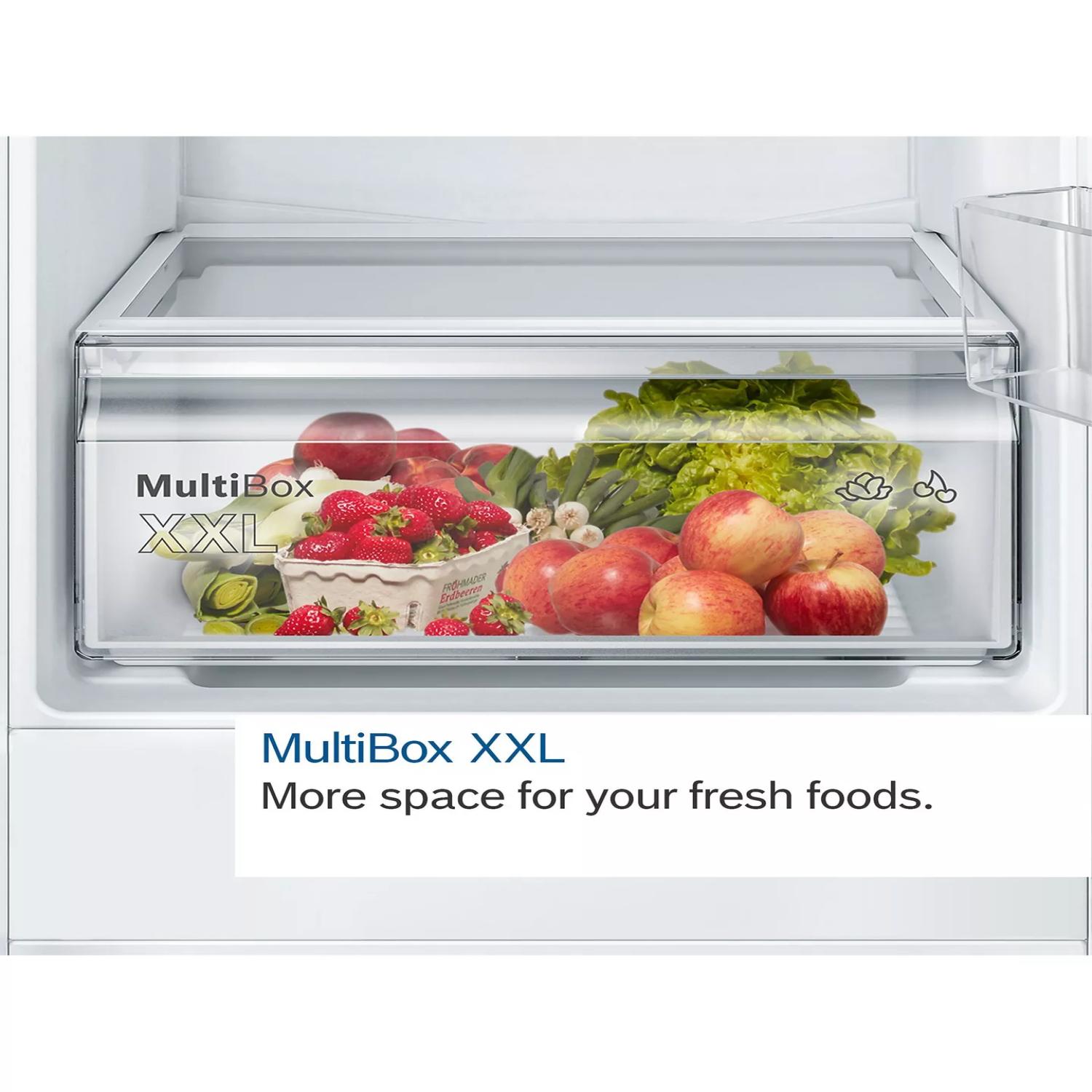 Bosch Frost Free Fridge Freezer KGN27NWEAG full image