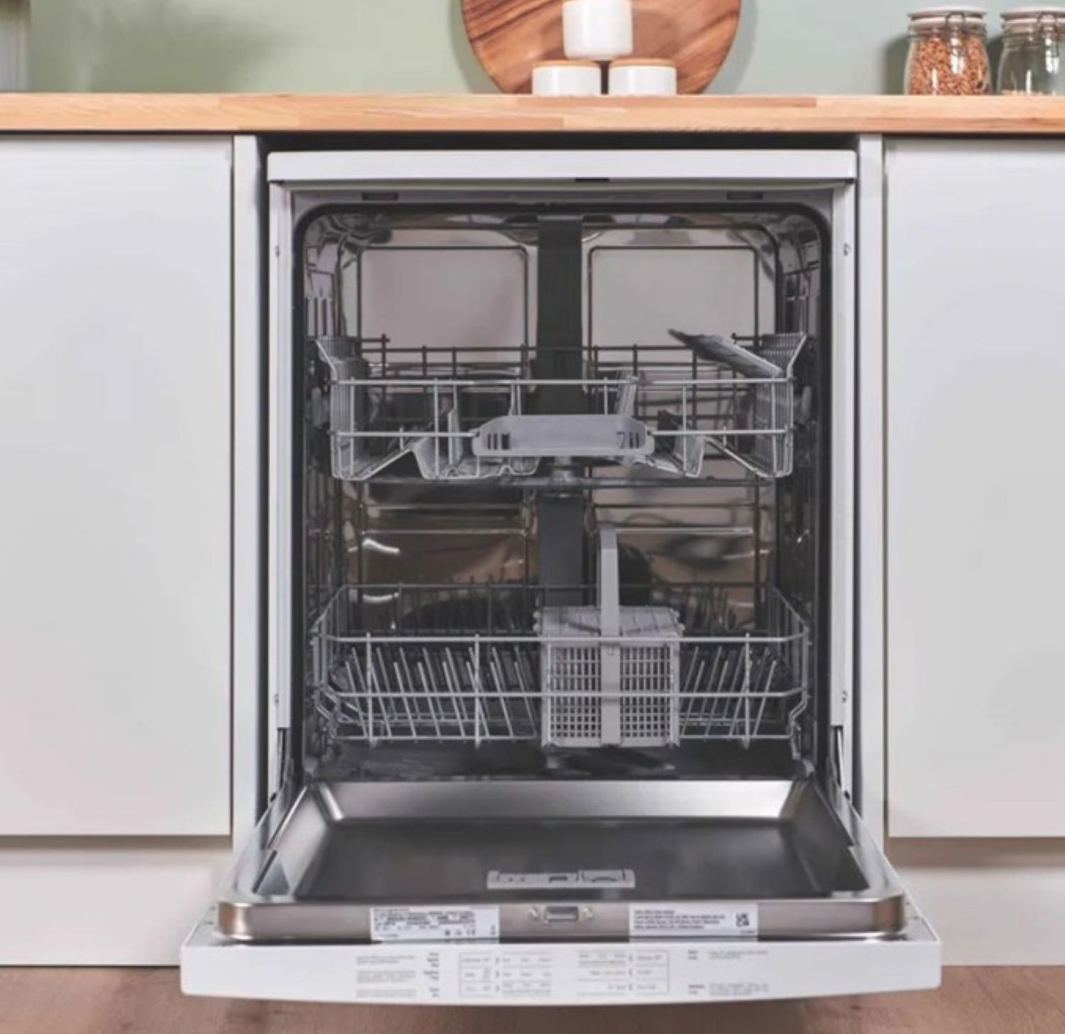 Bosch SMS26AW08G 60cm Dishwasher - White 12 Place Settings thumbnail image
